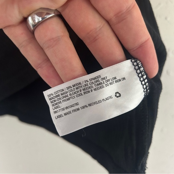 🦋 a new day Black Short Sleeve Tee Comfy Casual Ribbed Stretch Classic Neutral - Picture 3 of 6